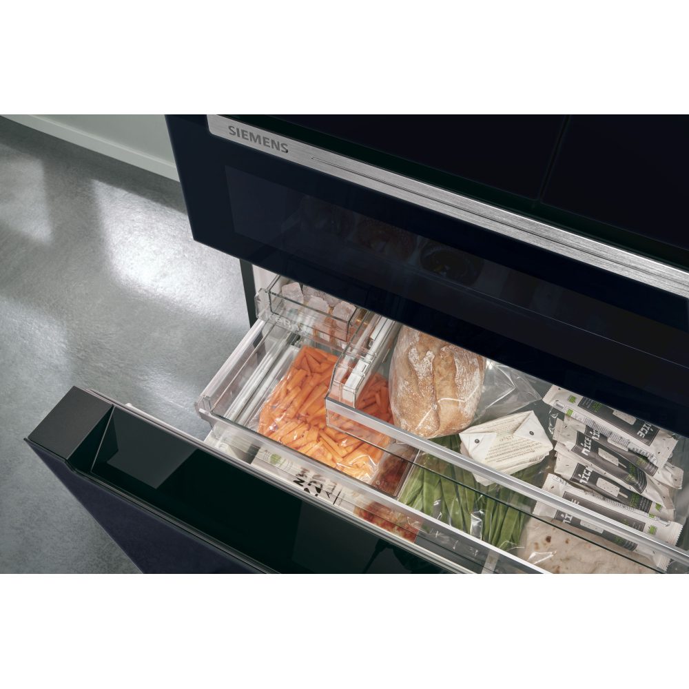 Siemens IQ-700 French Style Fridge Freezer With Beverage Drawer KF96RSBEA - Black Siemens IQ-700 French Style Fridge Freezer With Beverage Drawer KF96RSBEA - Black