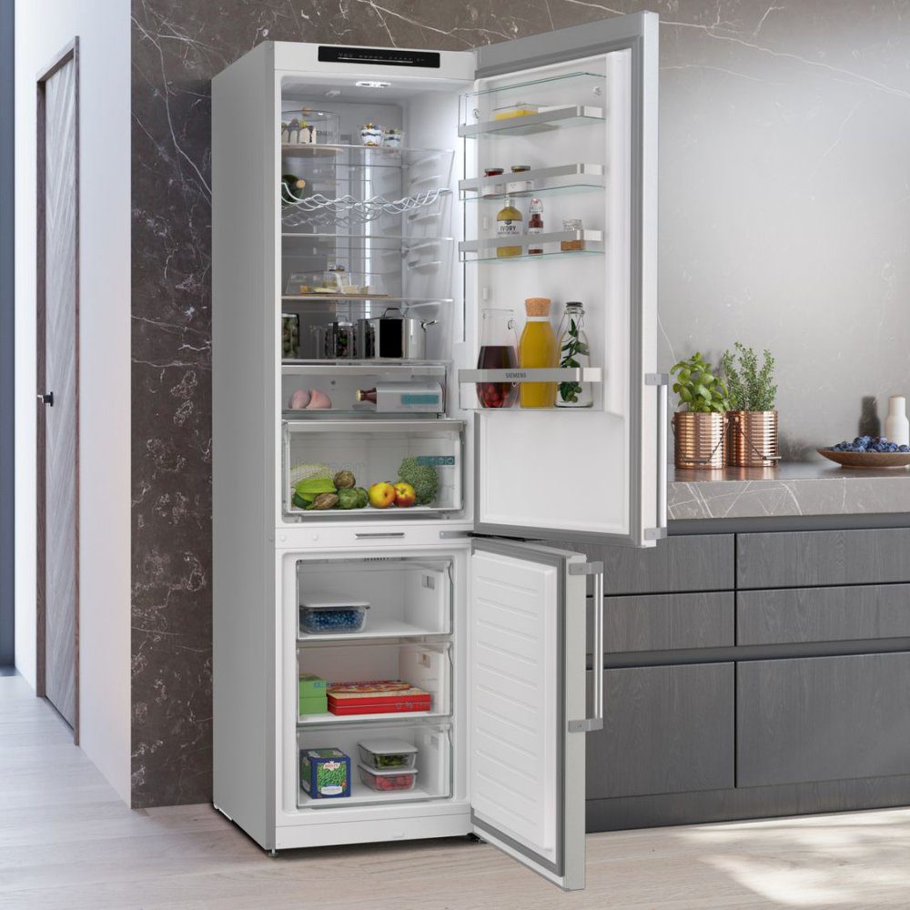 Siemens IQ-500 60cm Freestanding Frost Free Fridge Freezer KG39NAIAU - Stainless Steel Siemens IQ-500 60cm Freestanding Frost Free Fridge Freezer KG39NAIAU - Stainless Steel