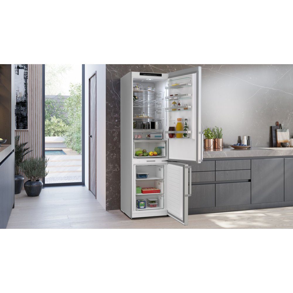 Siemens IQ-500 60cm Freestanding Frost Free Fridge Freezer KG39NAIAU - Stainless Steel Siemens IQ-500 60cm Freestanding Frost Free Fridge Freezer KG39NAIAU - Stainless Steel