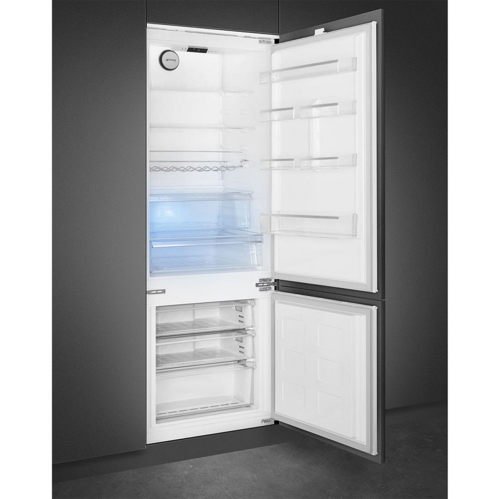 Smeg 194cm x 69cm Integrated 70/30 Frost Free Fridge Freezer C875TNE Smeg 194cm x 69cm Integrated 70/30 Frost Free Fridge Freezer C875TNE