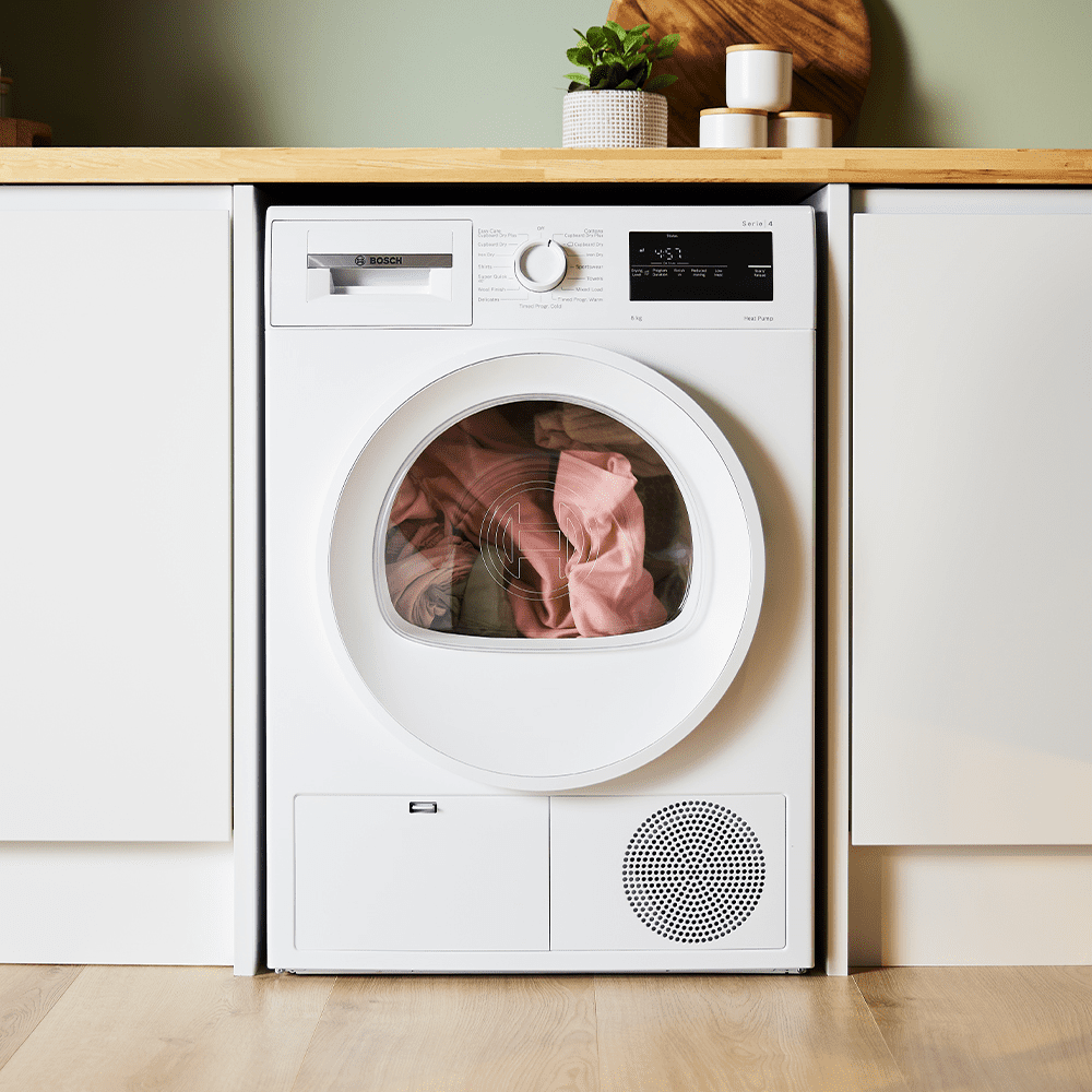 Bosch 8kg Series 4 Heat Pump Condenser Dryer WTH85225GB - White Bosch 8kg Series 4 Heat Pump Condenser Dryer WTH85225GB - White