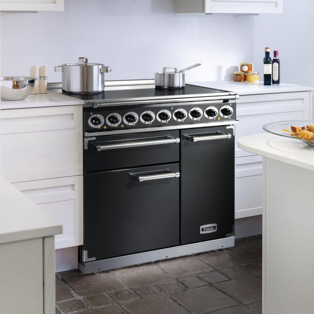 Falcon 900 Deluxe Electric Induction Range Cooker F900DXEISS/C-EU - Stainless Steel Falcon 900 Deluxe Electric Induction Range Cooker F900DXEISS/C-EU - Stainless Steel