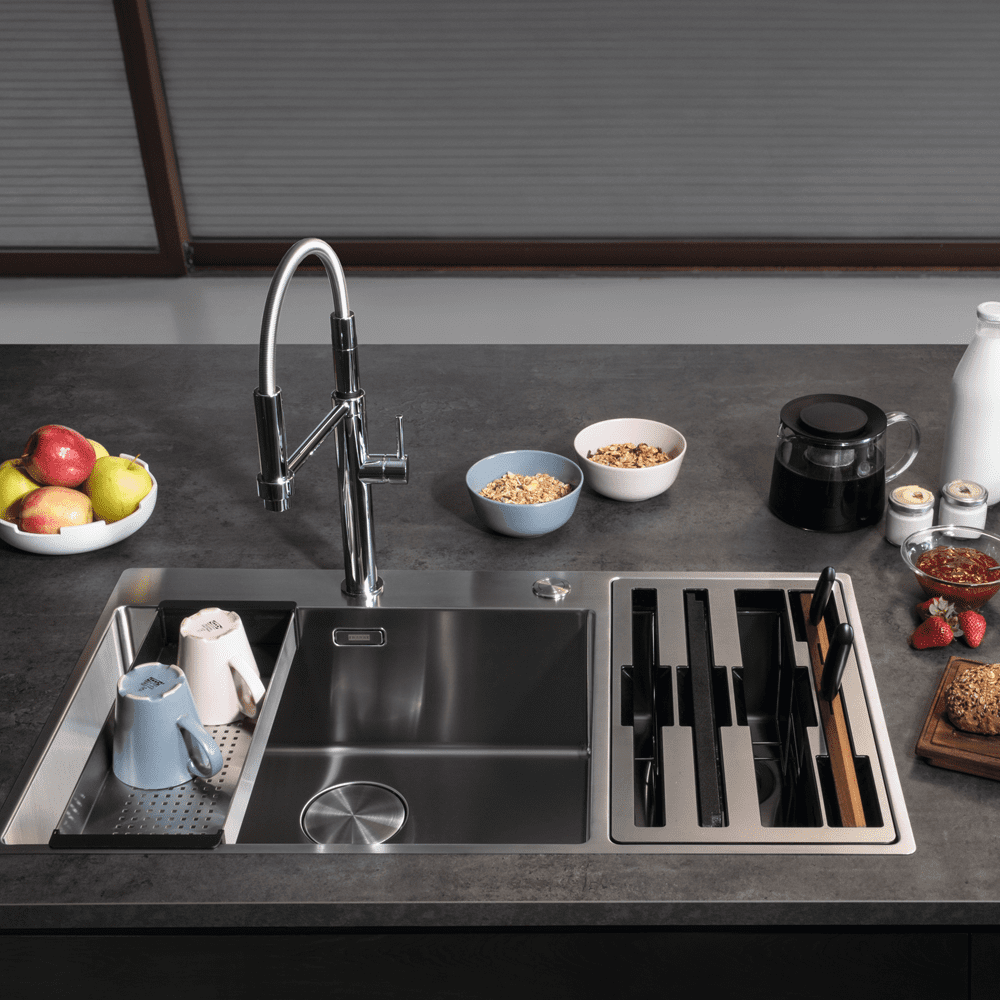 Franke Box Center 1.5 Bowl Sink Right Hand Small Bowl 127.0570.617 - Stainless Steel Franke Box Center 1.5 Bowl Sink Right Hand Small Bowl 127.0570.617 - Stainless Steel