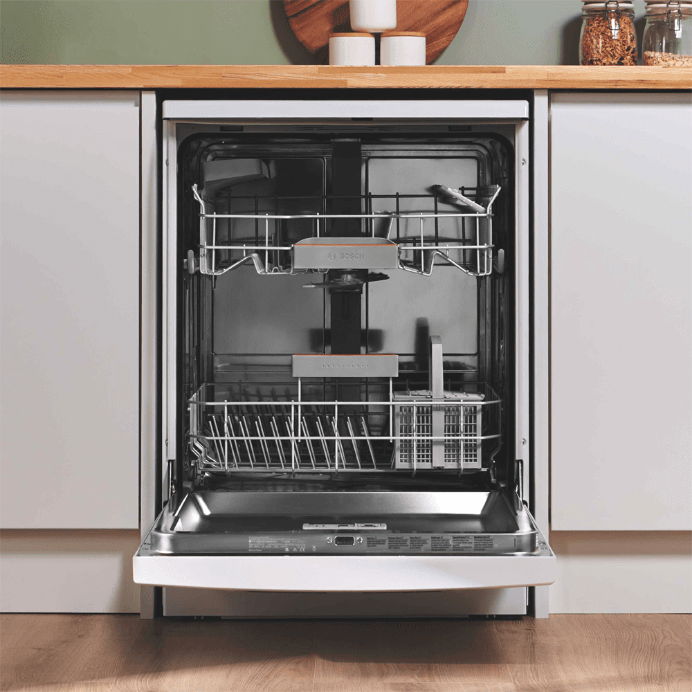 Bosch 60cm Series 4 Freestanding Dishwasher SMS4EKW06G - White Bosch 60cm Series 4 Freestanding Dishwasher SMS4EKW06G - White