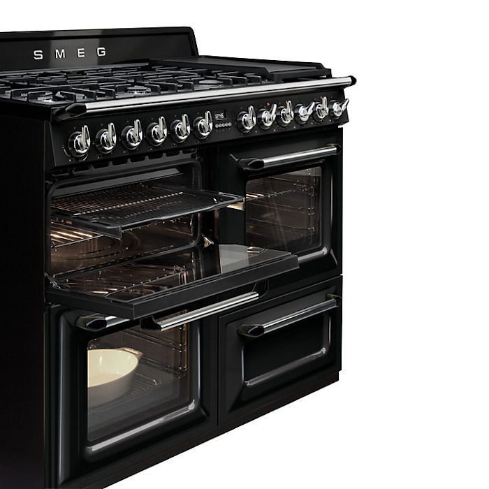 Smeg 110cm Victoria Induction Range Cooker TR4110IP2 - Cream Smeg 110cm Victoria Induction Range Cooker TR4110IP2 - Cream
