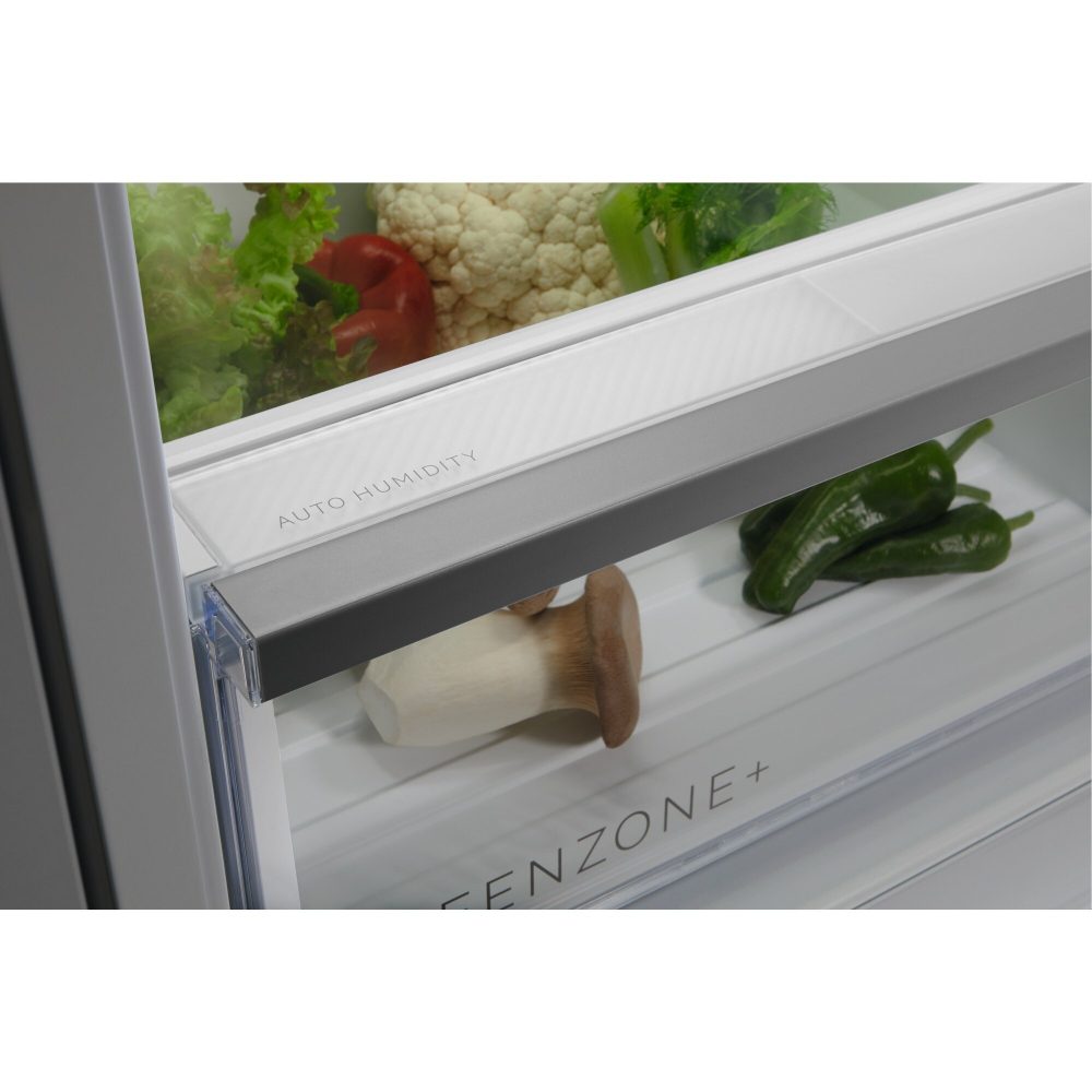 AEG 177cm Series 7000 Integrated Frost Free 70/30 Fridge Freezer NSC7G181DS AEG 177cm Series 7000 Integrated Frost Free 70/30 Fridge Freezer NSC7G181DS