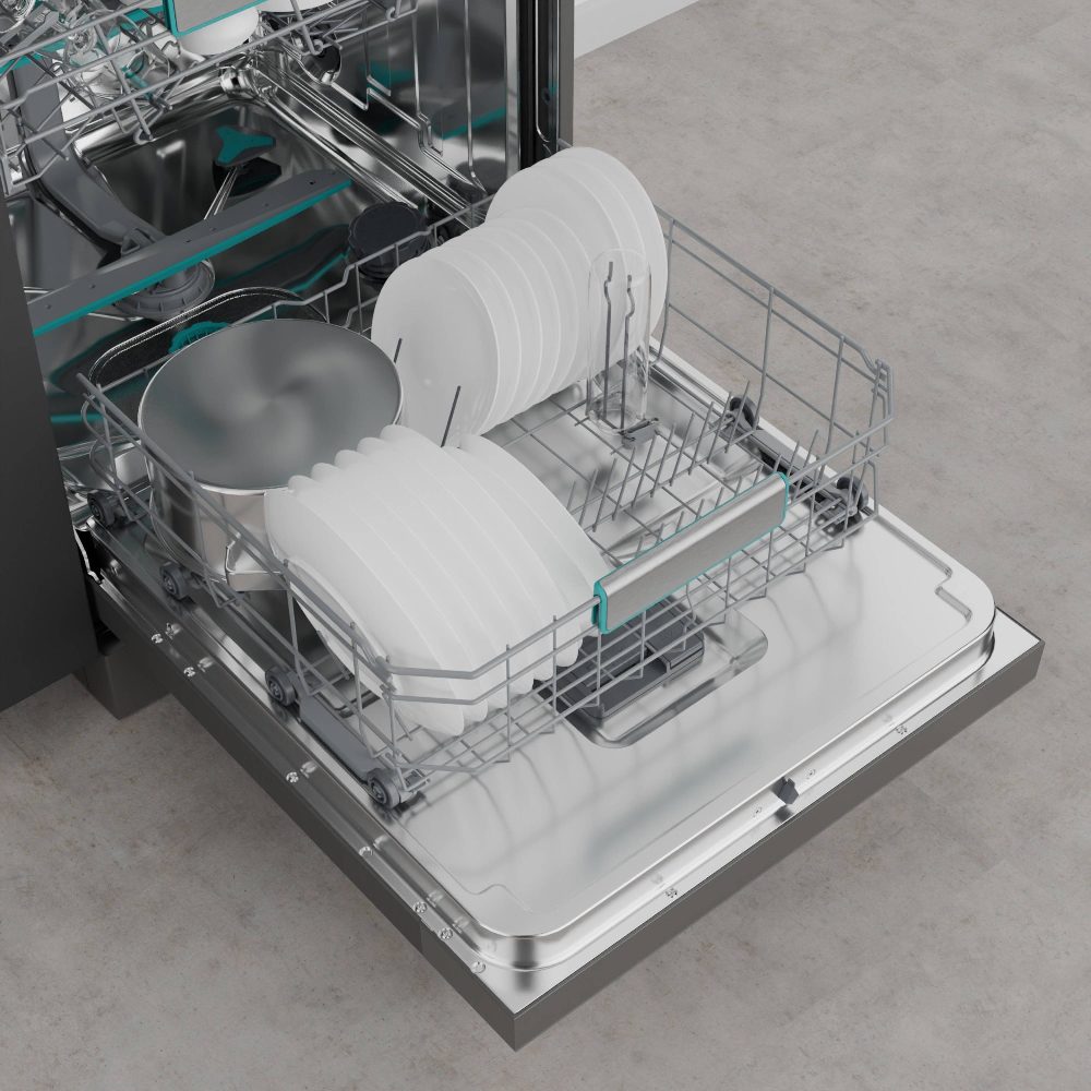 Hisense 60cm Freestanding Dishwasher HS673A90XUK - Silver Hisense 60cm Freestanding Dishwasher HS673A90XUK - Silver