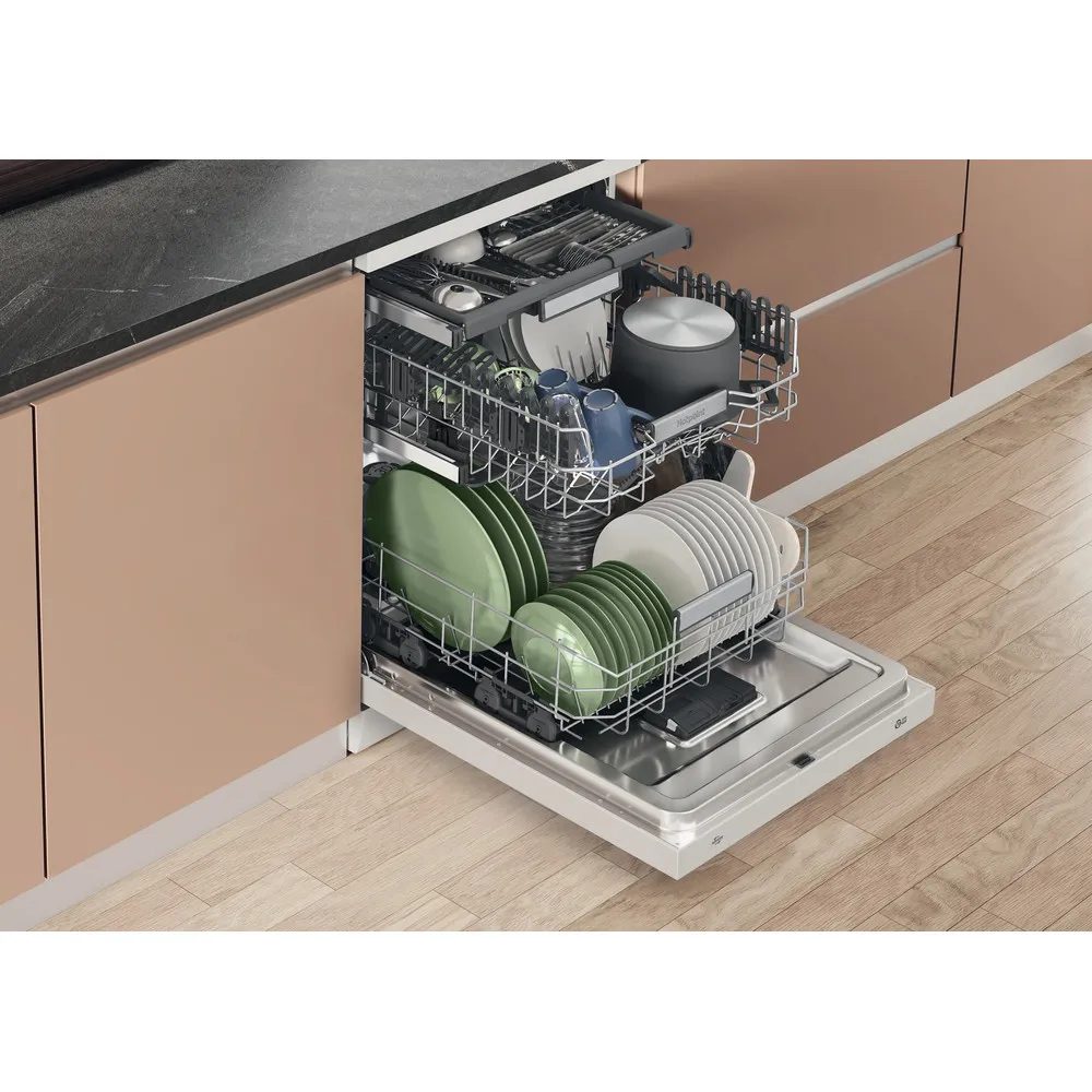 Hotpoint 60cm Freestanding Dishwasher H7F HS41 UK - White Hotpoint 60cm Freestanding Dishwasher H7F HS41 UK - White