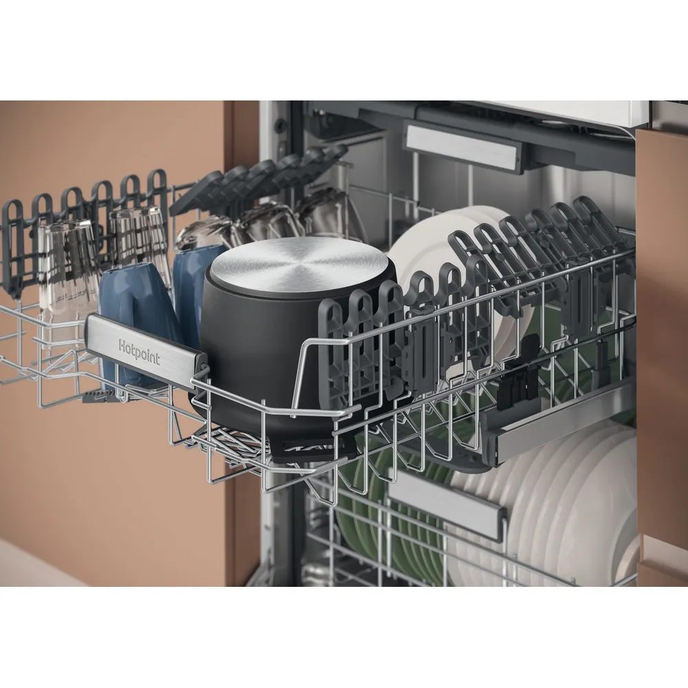 Hotpoint 60cm Freestanding Dishwasher H7F HS41 UK - White Hotpoint 60cm Freestanding Dishwasher H7F HS41 UK - White