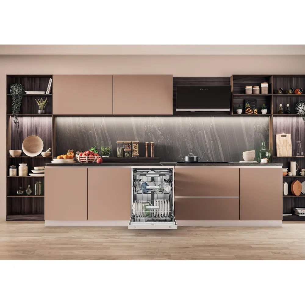 Hotpoint 60cm Freestanding Dishwasher H7F HS41 UK - White Hotpoint 60cm Freestanding Dishwasher H7F HS41 UK - White