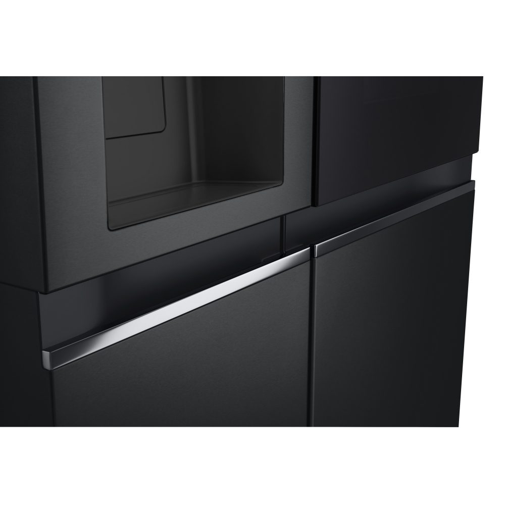 LG Instaview American Style Fridge Freezer With Ice & Water Non Plumbed GSGV81EPLD - Black Steel LG Instaview American Style Fridge Freezer With Ice & Water Non Plumbed GSGV81EPLD - Black Steel