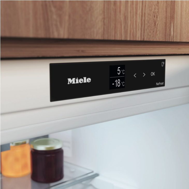 Miele 194cm Integrated 70/30 Frost Free Fridge Freezer KFN7844C Miele 194cm Integrated 70/30 Frost Free Fridge Freezer KFN7844C