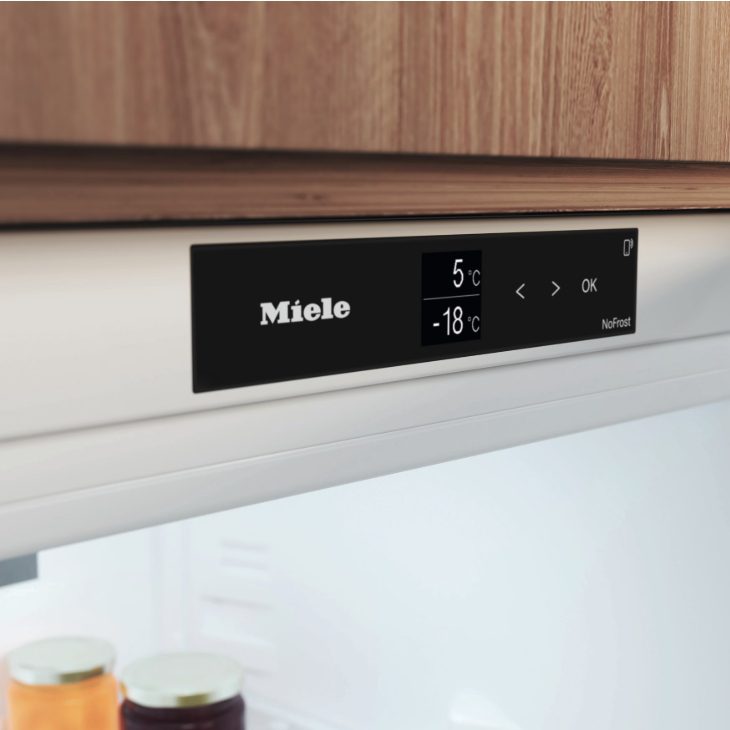 Miele 194cm Integrated 70/30 Frost Free Fridge Freezer KFN7833D Miele 194cm Integrated 70/30 Frost Free Fridge Freezer KFN7833D