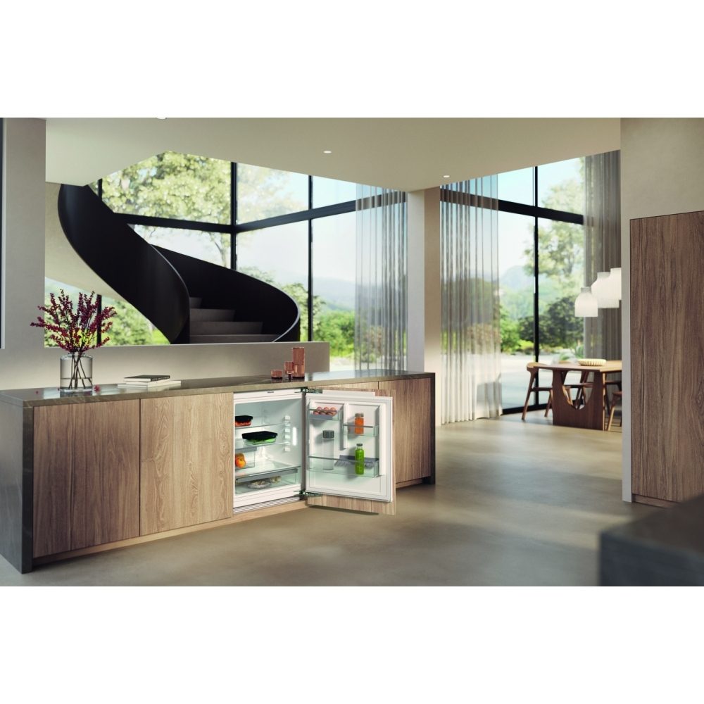 Miele Integrated Built Under Larder Fridge KU7015D Miele Integrated Built Under Larder Fridge KU7015D