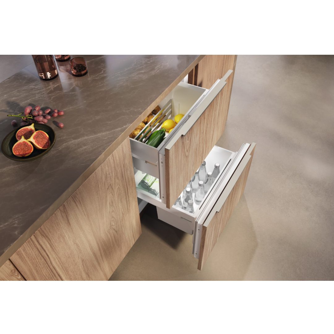 Miele Built Under Pull Out Larder Fridge KU7175D Miele Built Under Pull Out Larder Fridge KU7175D