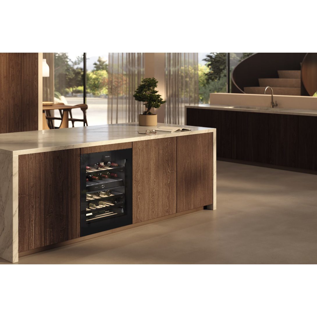 Miele 60cm Undercounter Dual Zone Wine Cabinet KWTUS7096EOBSW - Black Miele 60cm Undercounter Dual Zone Wine Cabinet KWTUS7096EOBSW - Black