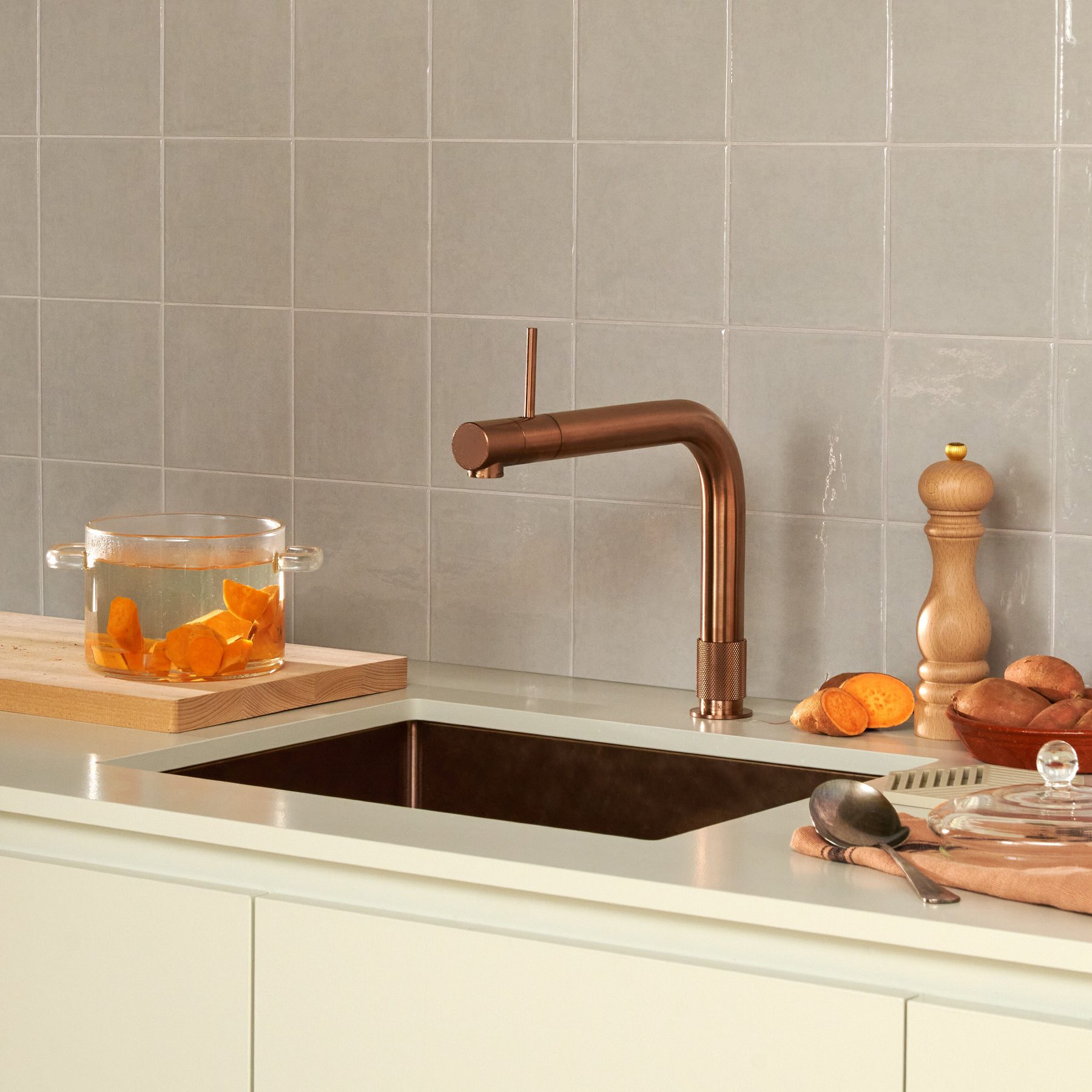 Quooker FTRCO Combi Front Boiling Water Tap COMBI 2.2 FRONT RCO - ROSE COPPER. Quooker FTRCO Combi Front Boiling Water Tap COMBI 2.2 FRONT RCO - ROSE COPPER.