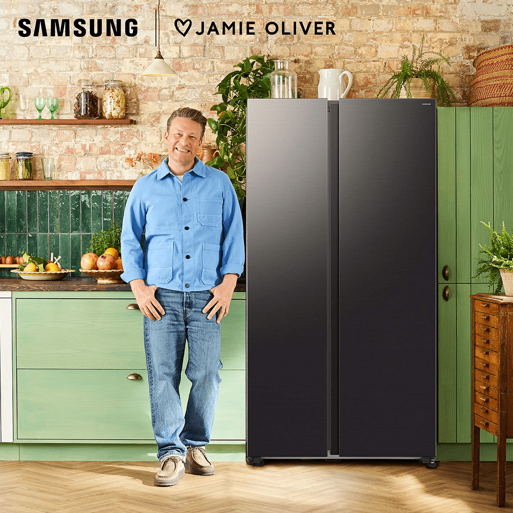Samsung Bespoke AI Series 7 American Style Fridge Freezer Non Ice & Water RS70F67QCFEU - Black Steel Samsung Bespoke AI Series 7 American Style Fridge Freezer Non Ice & Water RS70F67QCFEU - Black Steel