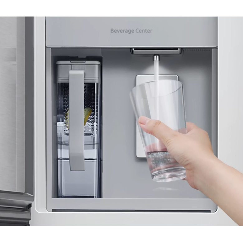 Samsung French Style 4 Door Fridge Freezer Ice & Water RM90F67CECEU - Black Samsung French Style 4 Door Fridge Freezer Ice & Water RM90F67CECEU - Black