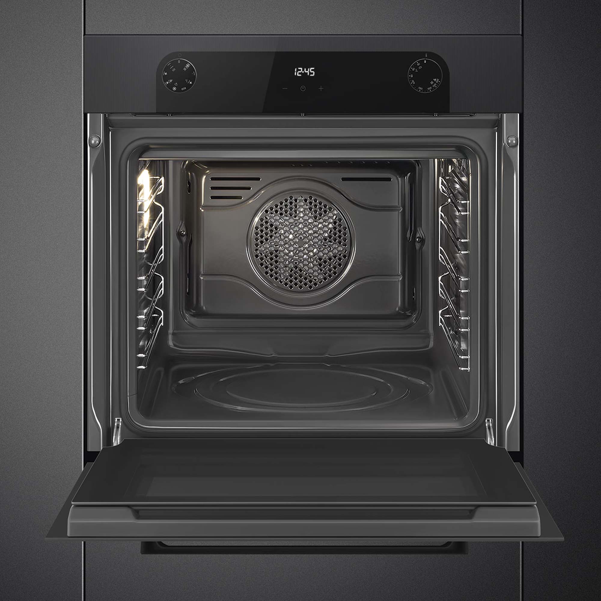 Smeg Musa Built In Single Oven SF6200TBI - Black Smeg Musa Built In Single Oven SF6200TBI - Black