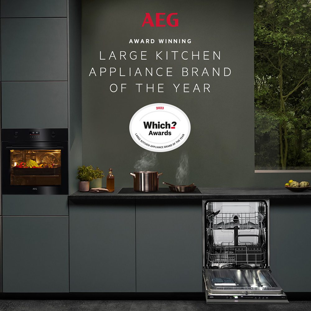AEG Series 8000 Combination Microwave Oven KME768080T - MATTE BLACK AEG Series 8000 Combination Microwave Oven KME768080T - MATTE BLACK