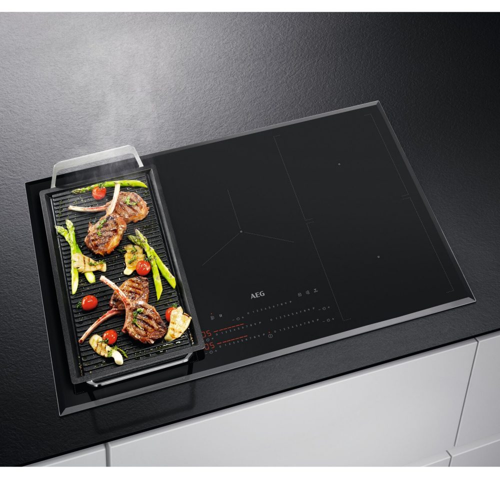 AEG 78cm Series 6000 5 Zone Hob2Hood MaxiSense Induction Hob IKE85751FB - BLACK AEG 78cm Series 6000 5 Zone Hob2Hood MaxiSense Induction Hob IKE85751FB - BLACK