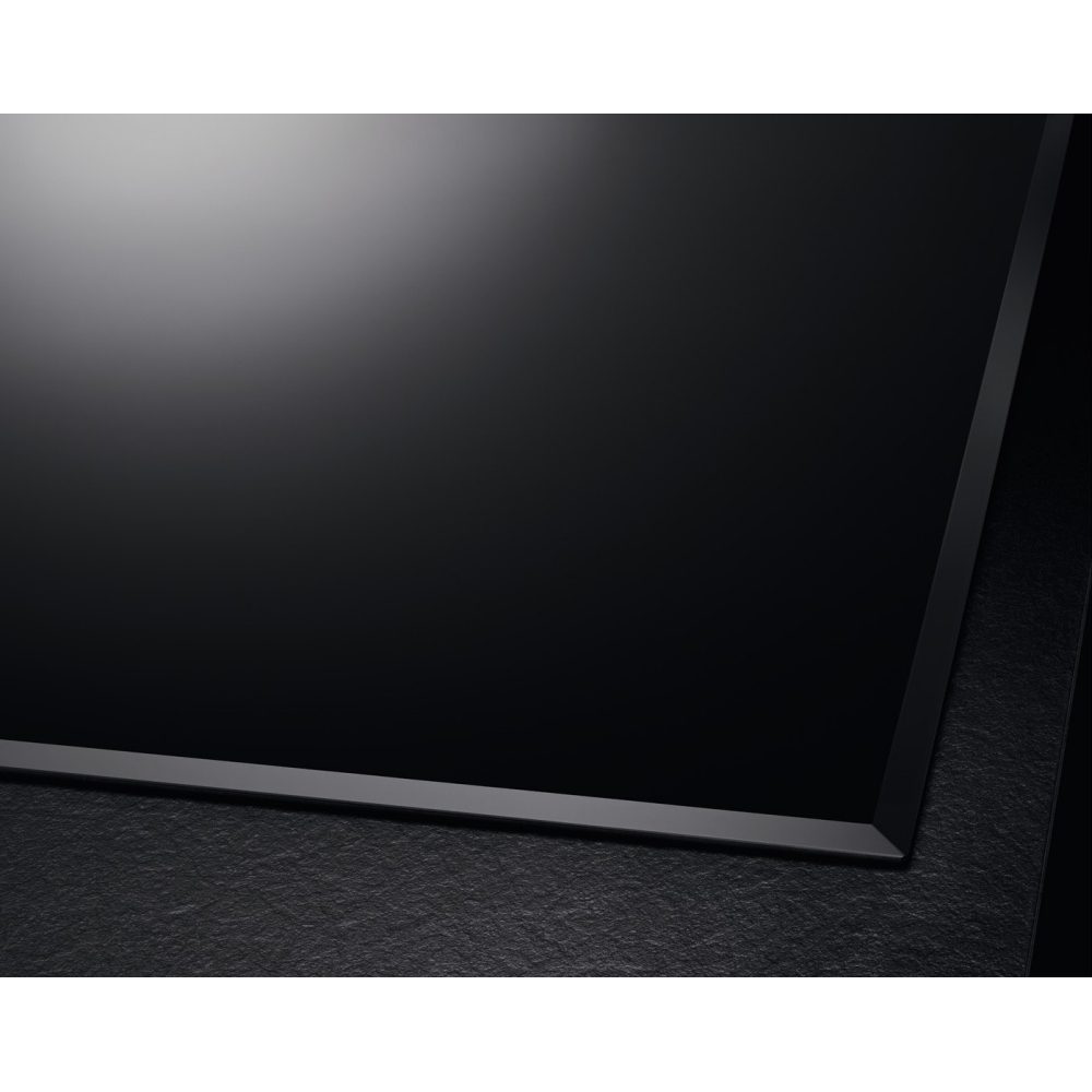 AEG 78cm Series 6000 5 Zone Hob2Hood MaxiSense Induction Hob IKE85751FB - BLACK AEG 78cm Series 6000 5 Zone Hob2Hood MaxiSense Induction Hob IKE85751FB - BLACK
