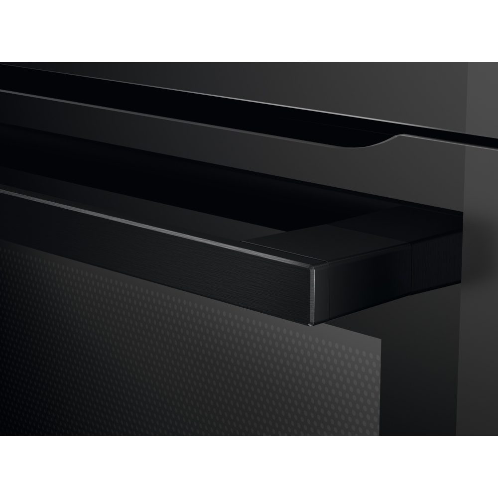 AEG Series 8000 Combination Microwave Oven KME768080T - MATTE BLACK AEG Series 8000 Combination Microwave Oven KME768080T - MATTE BLACK