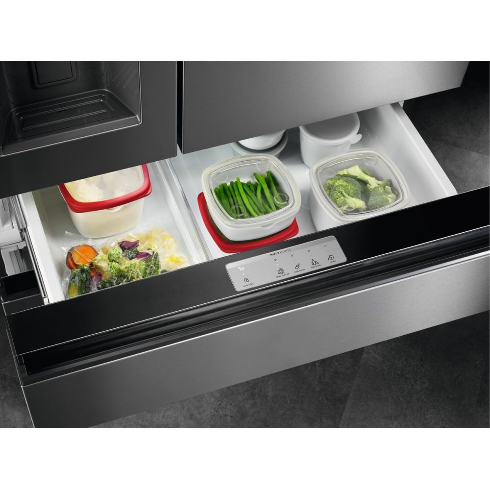 AEG Series 9000 French Style Fridge Freezer With Ice And Water RMB954F9VX - STAINLESS STEEL AEG Series 9000 French Style Fridge Freezer With Ice And Water RMB954F9VX - STAINLESS STEEL
