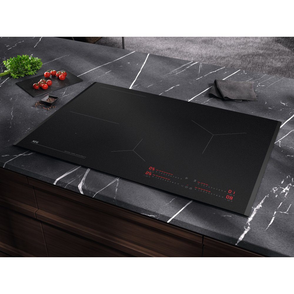 AEG 81cm Series 6000 4 Zone Hob2Hood Induction Hob TI84IB00FZ - BLACK AEG 81cm Series 6000 4 Zone Hob2Hood Induction Hob TI84IB00FZ - BLACK