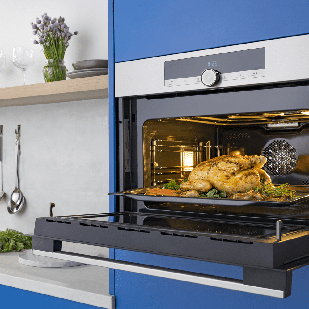 Hisense Built In Air Fry Plus Combination Microwave For Tall Housing BIM44321AX - STAINLESS STEEL Hisense Built In Air Fry Plus Combination Microwave For Tall Housing BIM44321AX - STAINLESS STEEL
