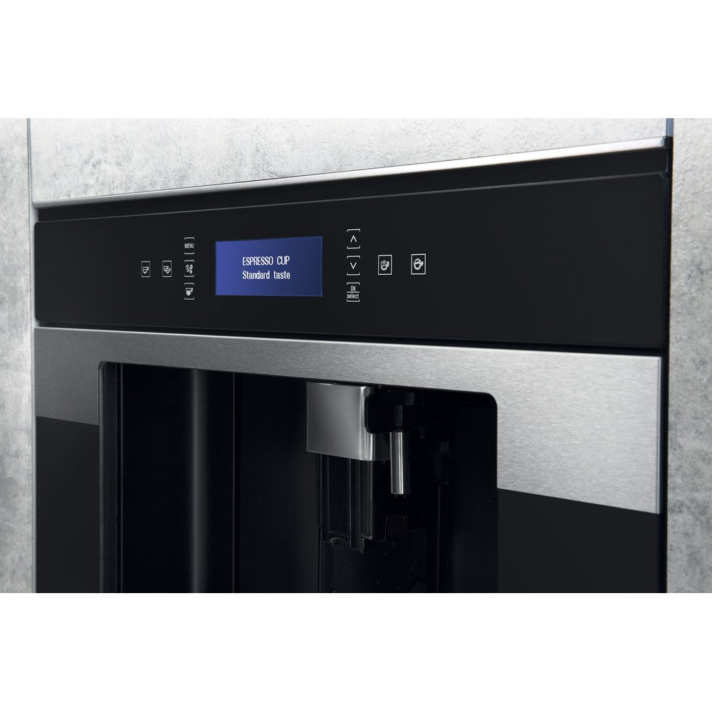 Hotpoint Class 9 Fully Automatic Built In Coffee Machine CM 9945 H - STAINLESS STEEL Hotpoint Class 9 Fully Automatic Built In Coffee Machine CM 9945 H - STAINLESS STEEL