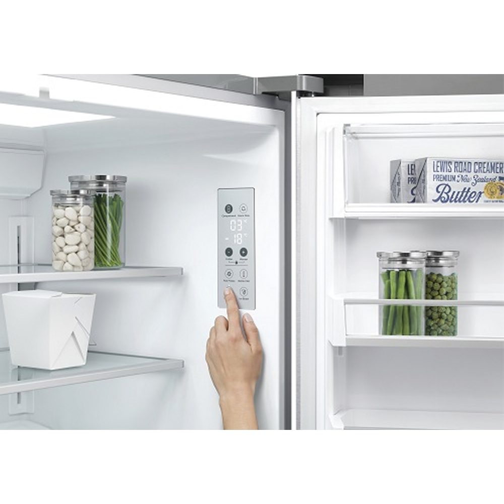 Fisher Paykel 79cm French Style Fridge Freezer With Ice & Water RF523GDUX1 - STAINLESS STEEL Fisher Paykel 79cm French Style Fridge Freezer With Ice & Water RF523GDUX1 - STAINLESS STEEL