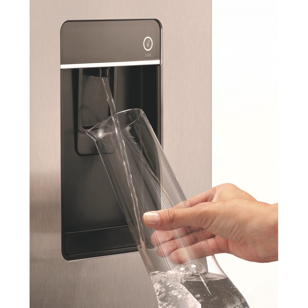 Fisher Paykel 79cm Fridge Freezer Right Hinged With Ice & Water RF522BRXFDU5 - STAINLESS STEEL Fisher Paykel 79cm Fridge Freezer Right Hinged With Ice & Water RF522BRXFDU5 - STAINLESS STEEL