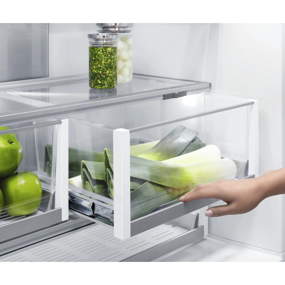 Fisher Paykel 91cm Integrated Fridge Freezer Right Hinged With Ice Maker RS9120WRJ2 Fisher Paykel 91cm Integrated Fridge Freezer Right Hinged With Ice Maker RS9120WRJ2