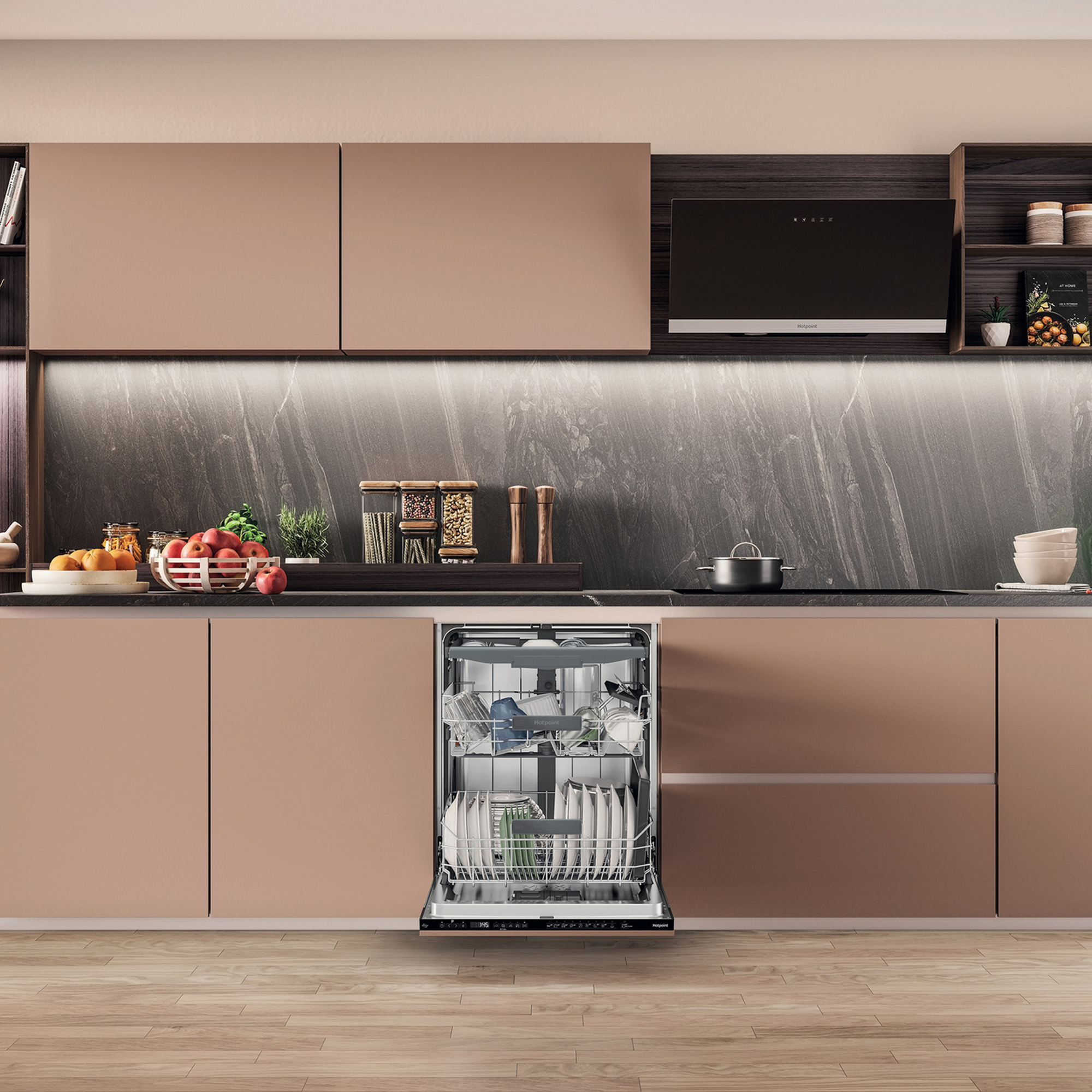 Hotpoint 60cm Fully Integrated Dishwasher H7IC16M6UK Hotpoint 60cm Fully Integrated Dishwasher H7IC16M6UK