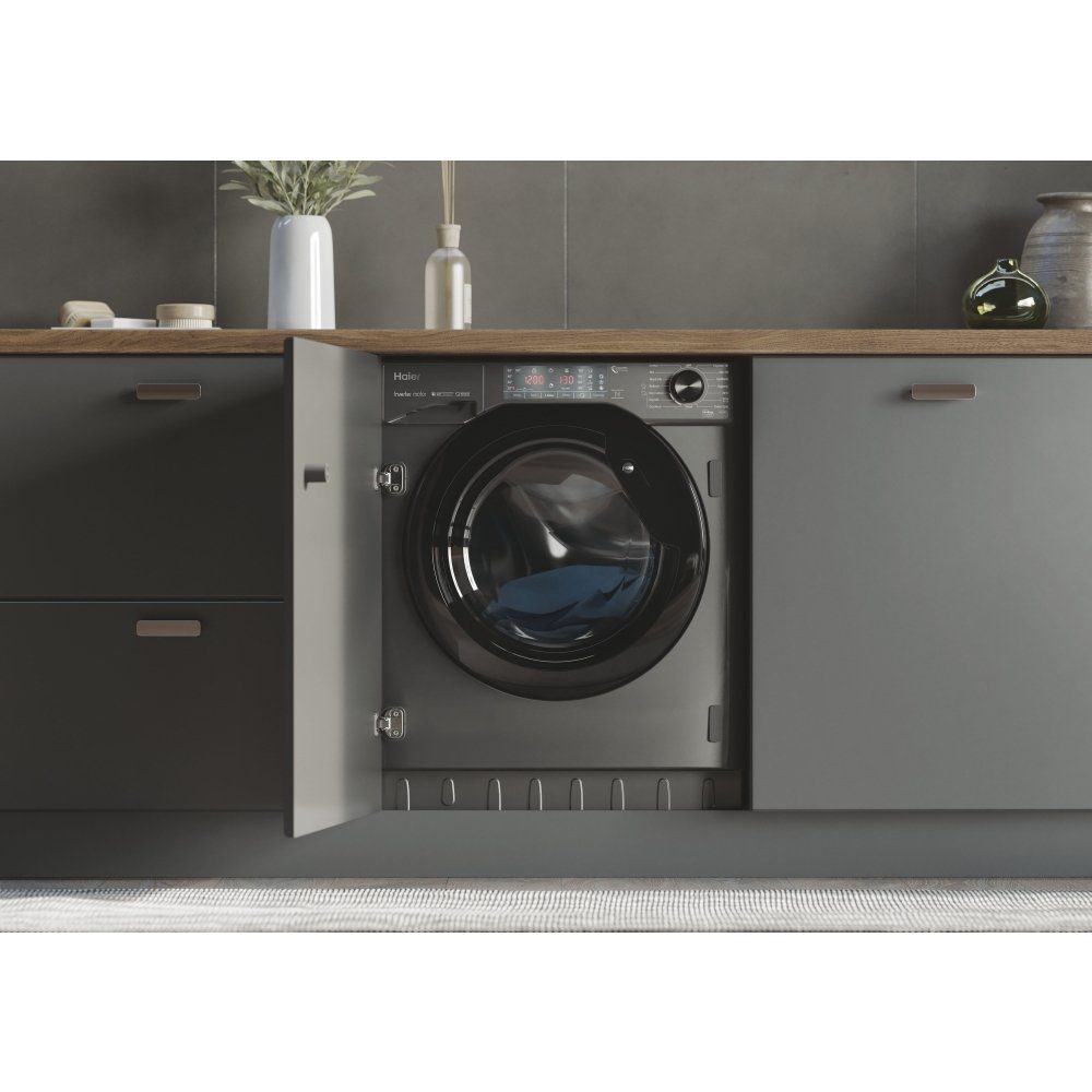Haier 9kg/5kg Series 4 Integrated Washer Dryer HWDQ90B416FWBRUK Haier 9kg/5kg Series 4 Integrated Washer Dryer HWDQ90B416FWBRUK