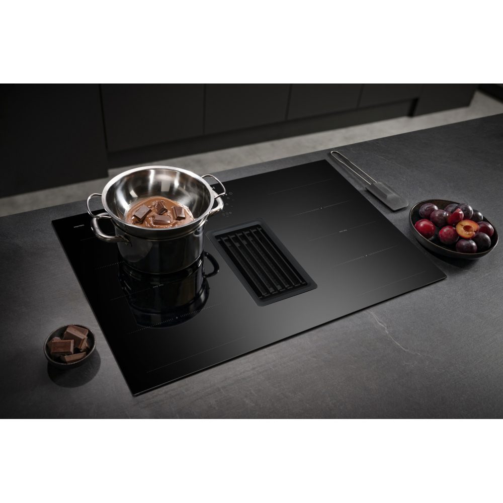 Hisense 83cm Air Venting Induction Hob HAS949BSC - BLACK Hisense 83cm Air Venting Induction Hob HAS949BSC - BLACK