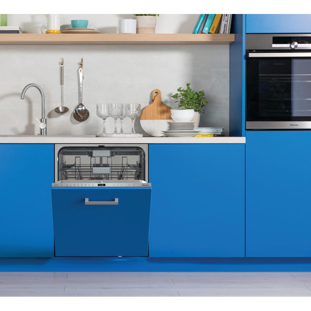 Hisense 60cm Fully Integrated Dishwasher HV693C60UK Hisense 60cm Fully Integrated Dishwasher HV693C60UK