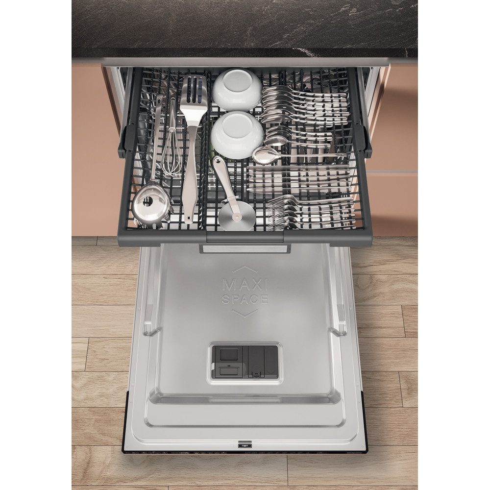 Hotpoint 60cm Fully Integrated Dishwasher H7IHP42LUK Hotpoint 60cm Fully Integrated Dishwasher H7IHP42LUK