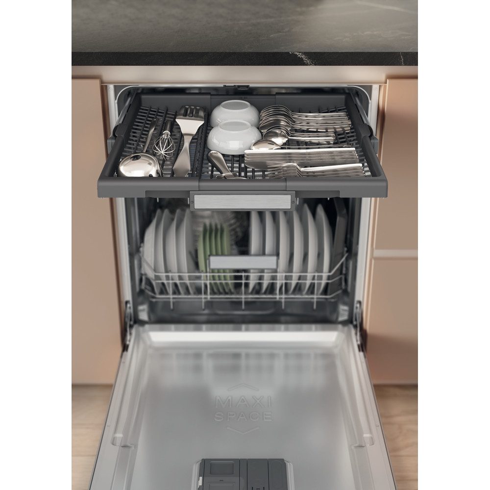 Hotpoint 60cm Fully Integrated Dishwasher H7IHP42LUK Hotpoint 60cm Fully Integrated Dishwasher H7IHP42LUK