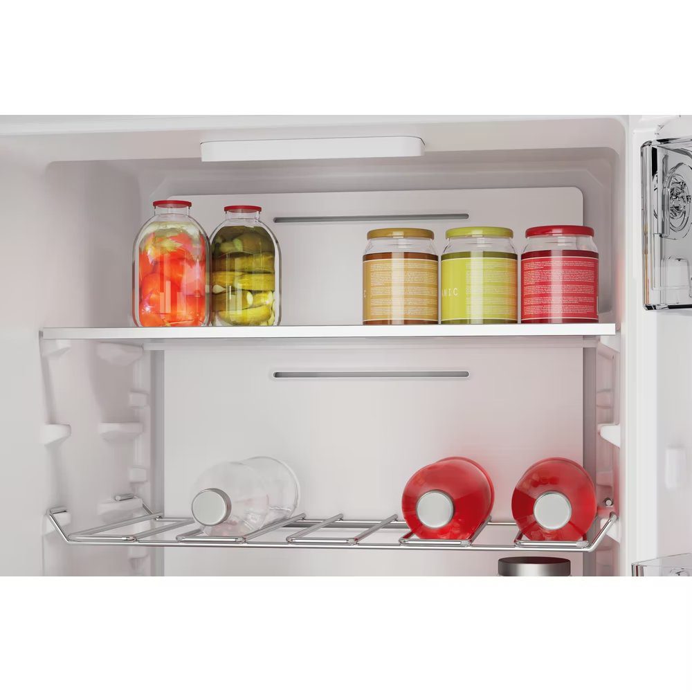 Hotpoint HTC20T322 194cm Integrated 70/30 Frost Free Fridge Freezer Hotpoint HTC20T322 194cm Integrated 70/30 Frost Free Fridge Freezer