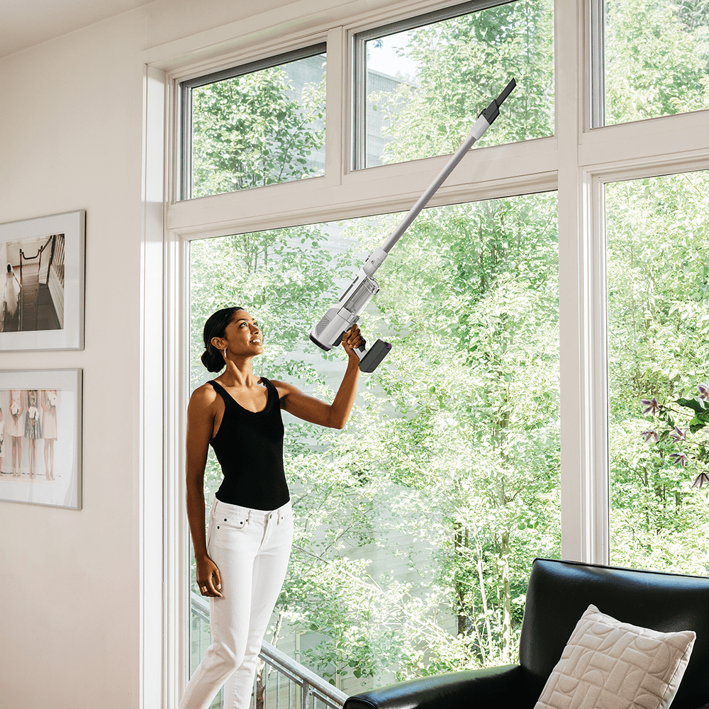 Shark Shark Detect Pro Cordless Vacuum Cleaner with Auto-Empty System 1.3 Litre IW3510UK - WHITE Shark Shark Detect Pro Cordless Vacuum Cleaner with Auto-Empty System 1.3 Litre IW3510UK - WHITE