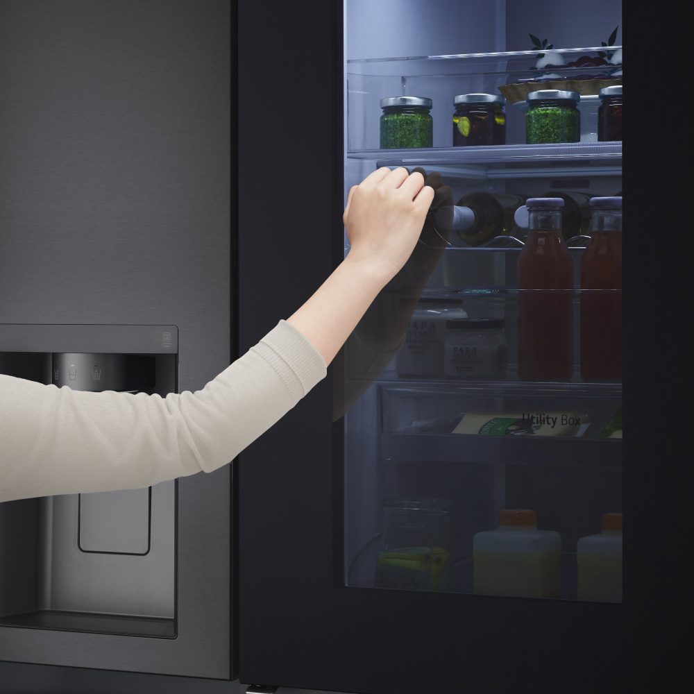 LG Door In Door Instaview American Fridge Freezer With Craft Ice Maker GSXV90MCDE - BLACK STEEL LG Door In Door Instaview American Fridge Freezer With Craft Ice Maker GSXV90MCDE - BLACK STEEL