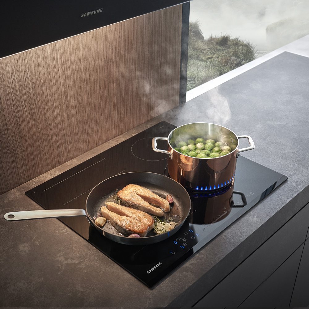 Samsung NZ84T9770EK 80cm Infinite Range Four Zone Flex Induction Hob - BLACK Samsung NZ84T9770EK 80cm Infinite Range Four Zone Flex Induction Hob - BLACK