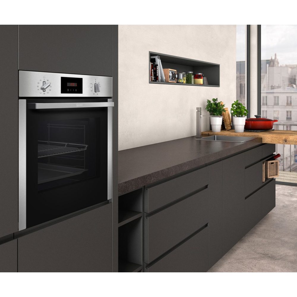 Neff N30 Slide & Hide CircoTherm Pyrolytic Single Oven B6CCG7AN0B - STAINLESS STEEL Neff N30 Slide & Hide CircoTherm Pyrolytic Single Oven B6CCG7AN0B - STAINLESS STEEL