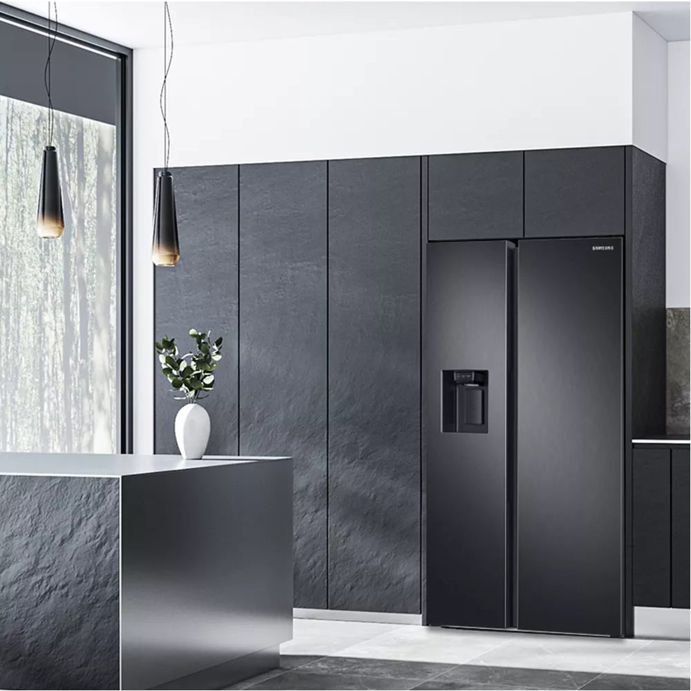 Samsung American Style Fridge Freezer With Ice & Water RS68A8830B1 - BLACK STEEL Samsung American Style Fridge Freezer With Ice & Water RS68A8830B1 - BLACK STEEL