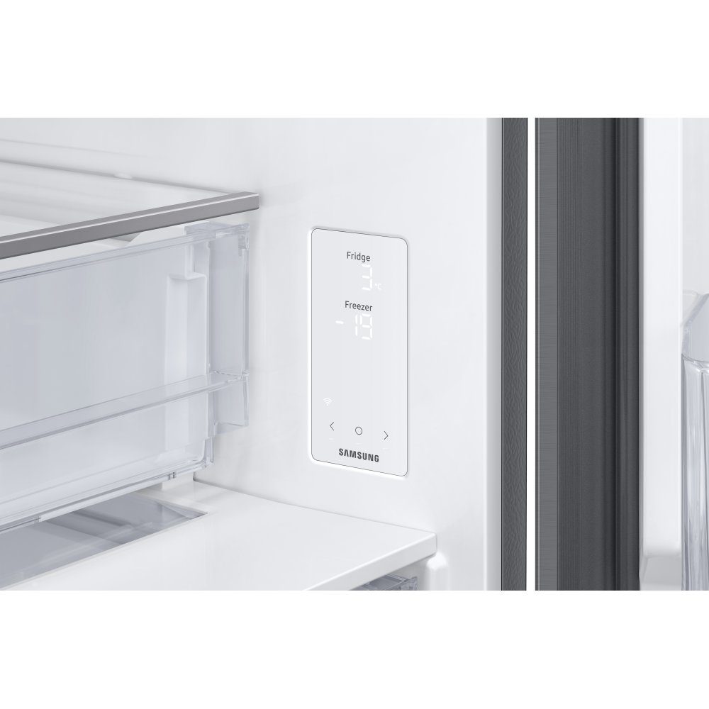 Samsung 75cm Frost Free Fridge Freezer RB53DG706AS9EU - Silver Samsung 75cm Frost Free Fridge Freezer RB53DG706AS9EU - Silver