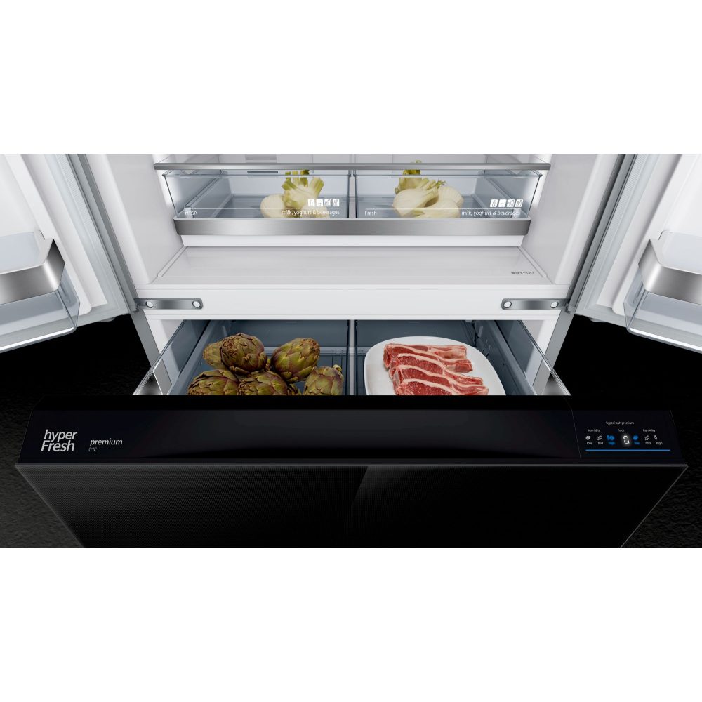 Siemens IQ-700 81cm French Style Fridge Freezer KF86FPBEA - BLACK Siemens IQ-700 81cm French Style Fridge Freezer KF86FPBEA - BLACK