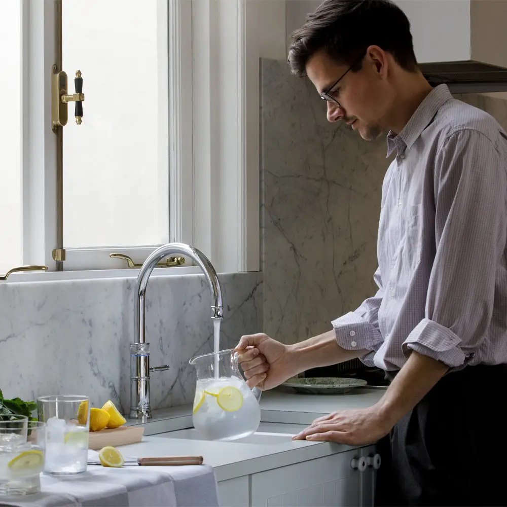 Quooker Combi Classic Fusion Round 3-in-1 Boiling Water Tap COMBI 2.2 CLASSIC FUSION ROUND CHROME CFNRCHR - Chrome Quooker Combi Classic Fusion Round 3-in-1 Boiling Water Tap COMBI 2.2 CLASSIC FUSION ROUND CHROME CFNRCHR - Chrome